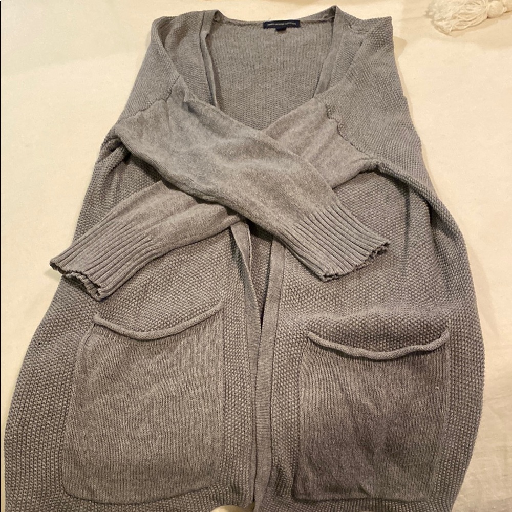 American Eagle Outfitters Gray Knit Cardigan V-Neck